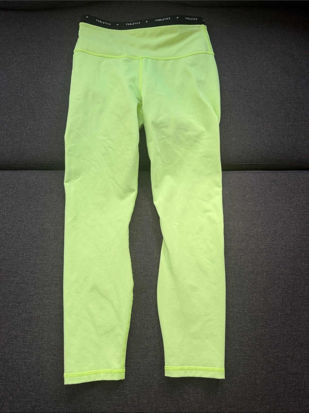 Fabletics Neon Lime Green High Waisted Capri Leggings Women’s Size Small